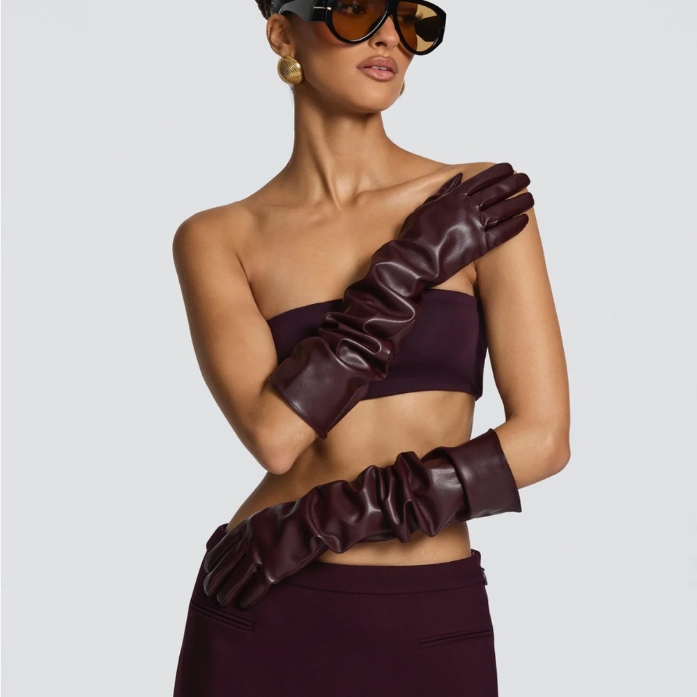 Babyboofashion FRANKIE GLOVES - PLUM NWOT